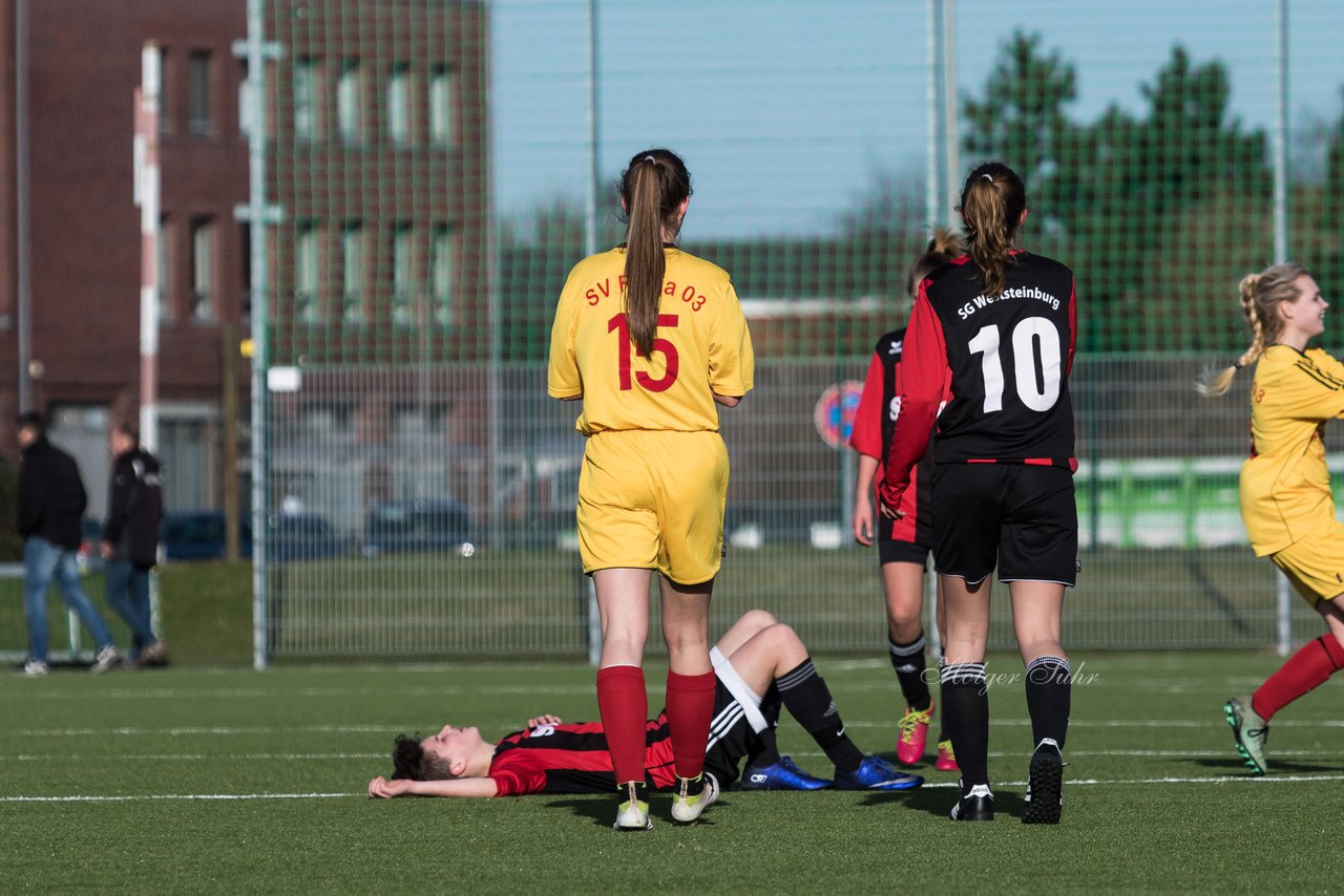 Bild 356 - B-Juniorinnen SG Weststeinburg/Bei - SV Fisia 03 : Ergebnis: 1:2